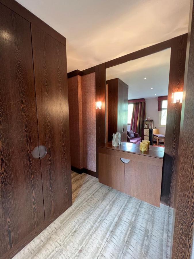Studio Dans Le Quartier Luxe Neuilly-sur-Seine Eksteriør billede