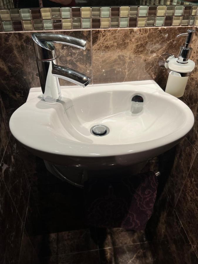 Studio Dans Le Quartier Luxe Neuilly-sur-Seine Eksteriør billede