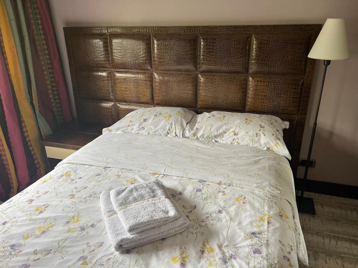 Studio Dans Le Quartier Luxe Neuilly-sur-Seine Eksteriør billede