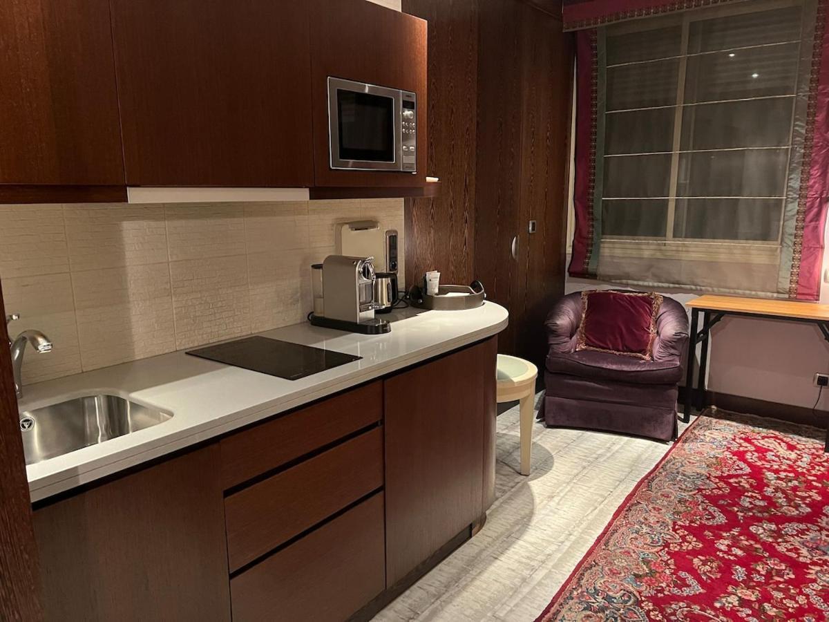 Studio Dans Le Quartier Luxe Neuilly-sur-Seine Eksteriør billede